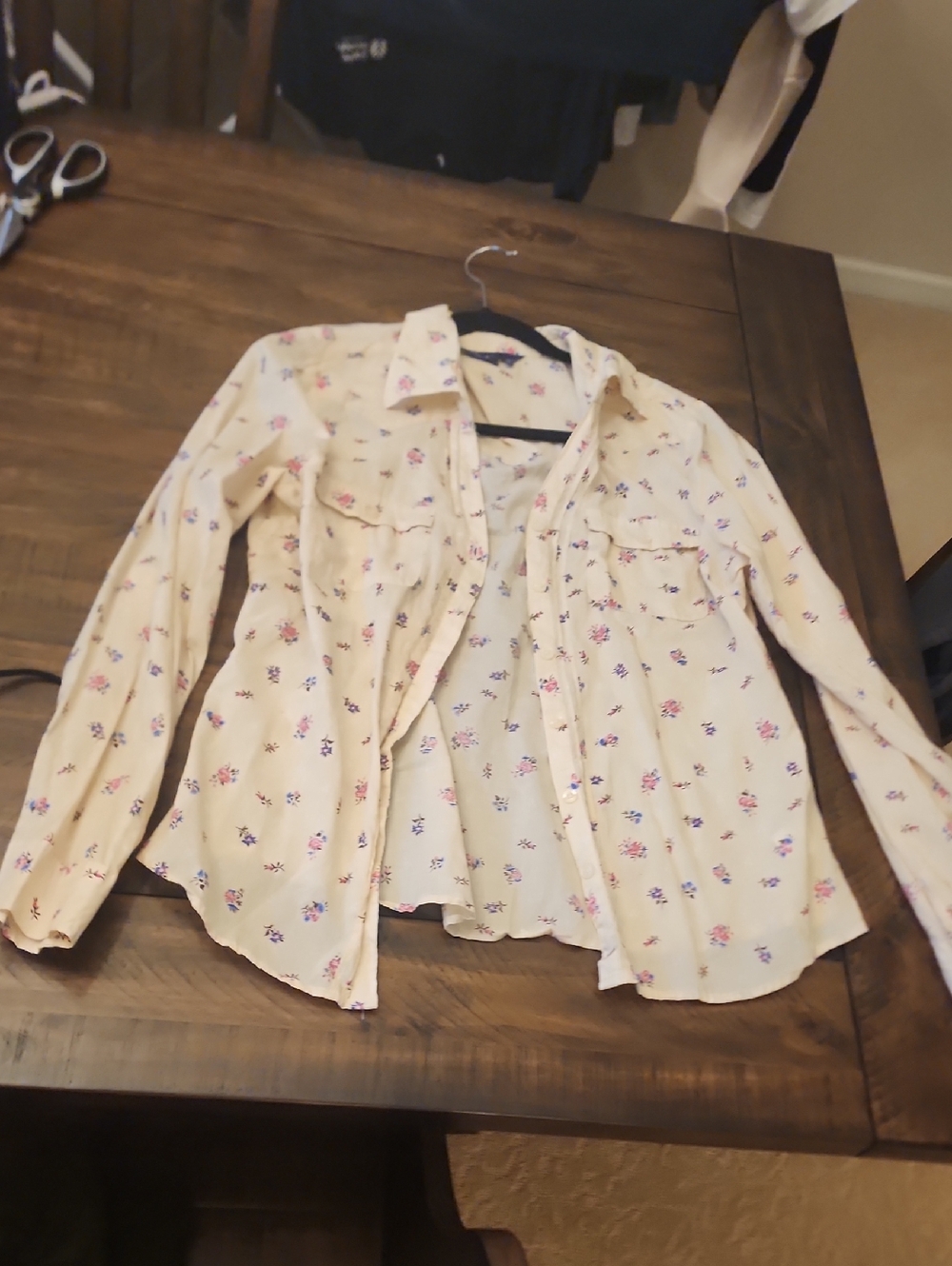 Miley Cyrus & Max Azria Cream Floral Blouse with Pink & Blue Accents